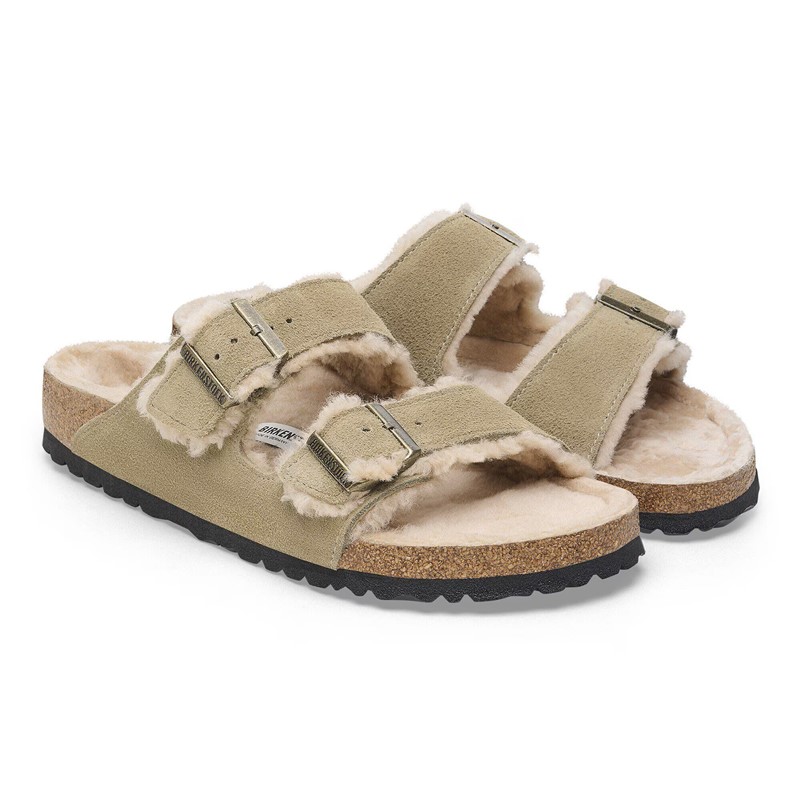 Birkenstock Arizona ženski natikači Shearling taupe barve široko kopito 1028226