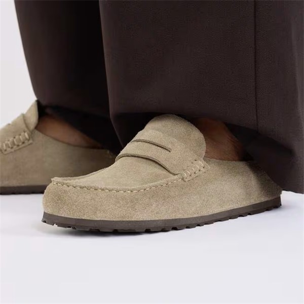 Birkenstock Naples v semiš bež usnju regular kopito 1029675