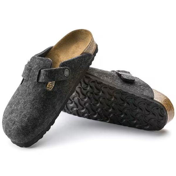 Birkenstock Boston natikač iz filca v sivi barvi kopito regular 160371