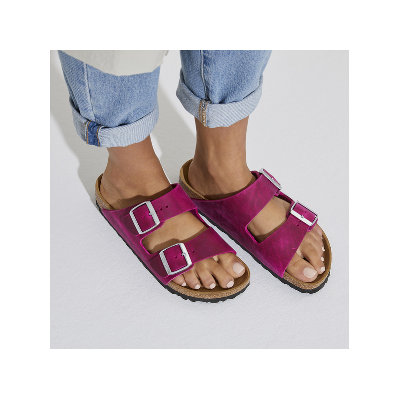 Birkenstock Arizona ženski natikač oljeno usnje v fuksija barvi regular 1024047